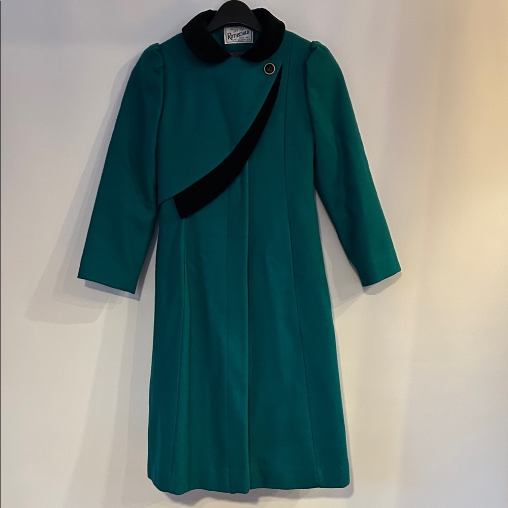 Vintage Rothschild Elegant Teal Winter Coat with Black Accents - Girl Size 10